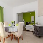 Roko Διαμέρισμα